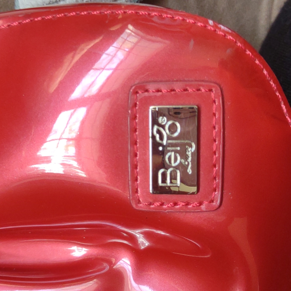 Beijo Red Patent Leather Bag - Picture 8 of 8